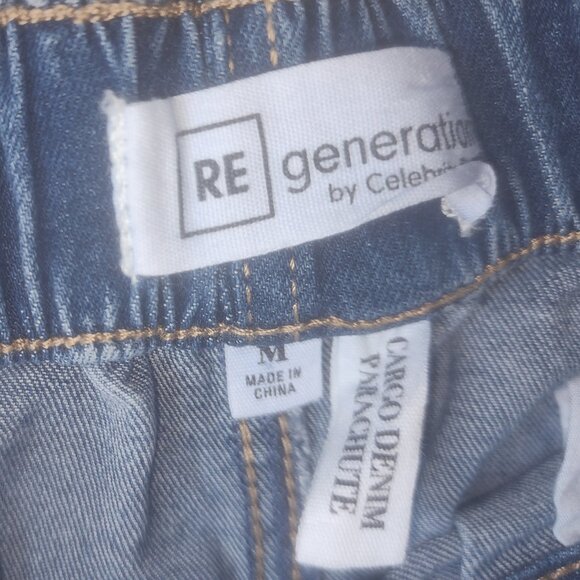 Ankle Jeans - Picture 2 of 2